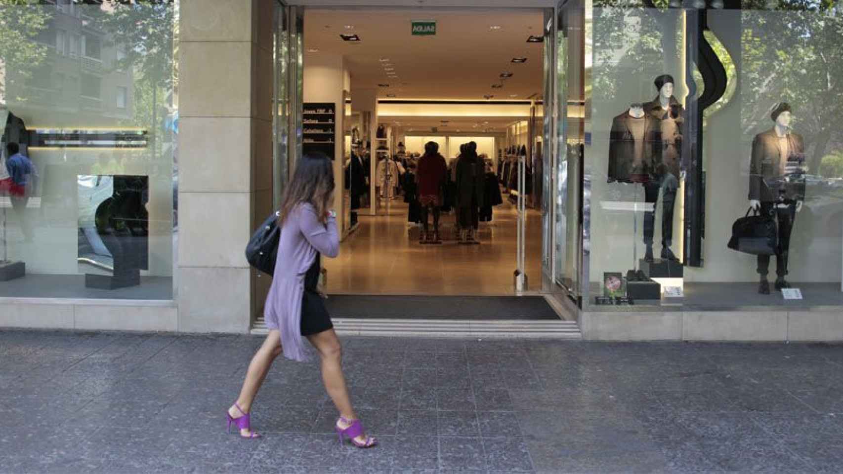 Los turistas de 'shopping' gastan 14 veces más en ocio que los convencionales.