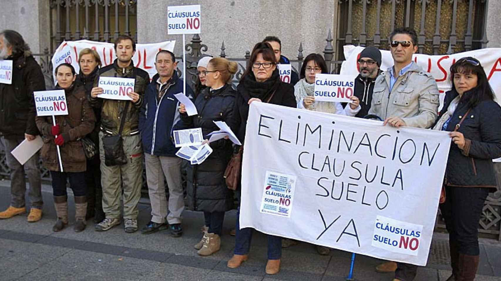 Protesta contra las cláusulas suelo en octubre de 2015, en Madrid.