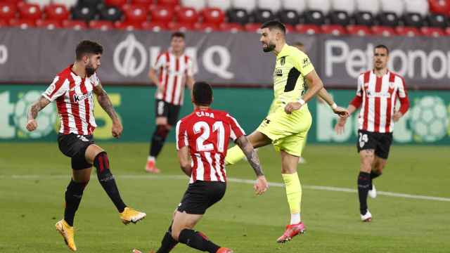 Los jugadores del Atlético se estrellaron en San Mamés | EFE