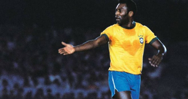 Una foto de archivo de Pelé con Brasil