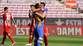 El abrazo entre Messi y Luis Suárez / EFE