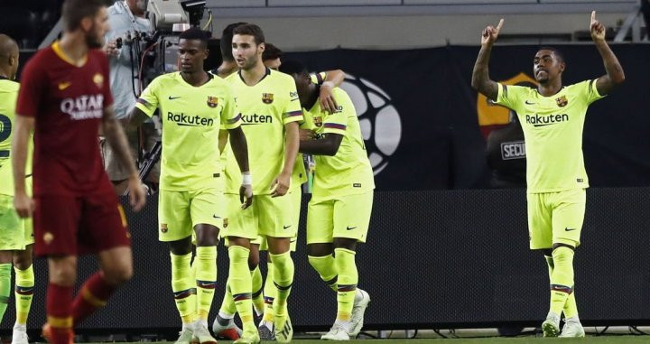 Malcom celebra un gol en la pretemporada del Barça / EFE