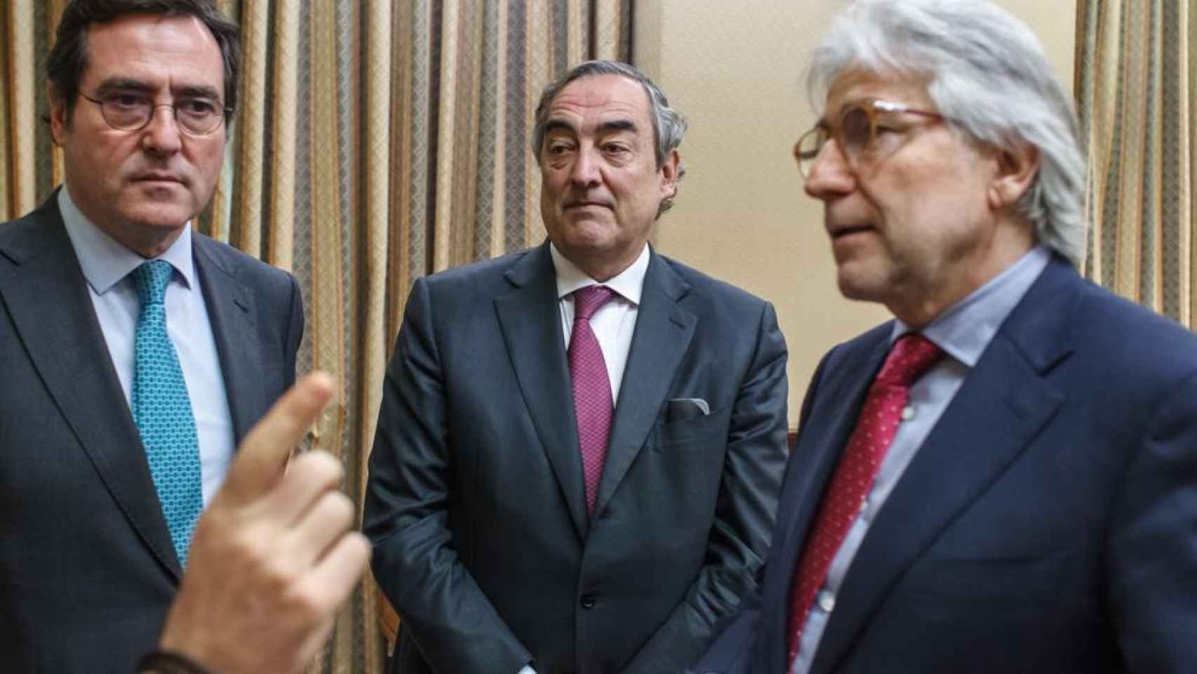 Antonio Garamendi, Juan Rosell y Josep Sánchez Llibre en una imagen de archivo