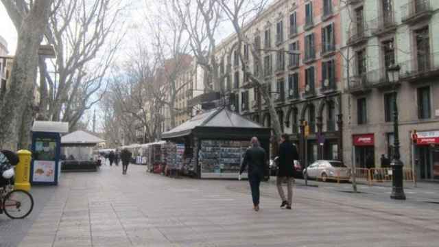 Vista de Las Ramblas, donde el Ayuntamiento de Barcelona ha denegado la opción de abrir otro hotel / CG