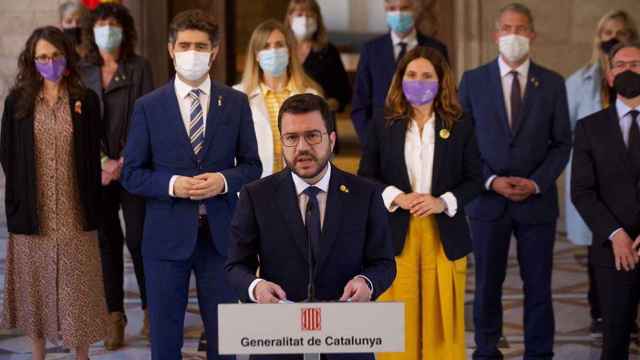 Comparecencia del presidente de la Generalitat, Pere Aragonès, junto al Govern tras los indultos a los presos del 1-O / EUROPA PRESS