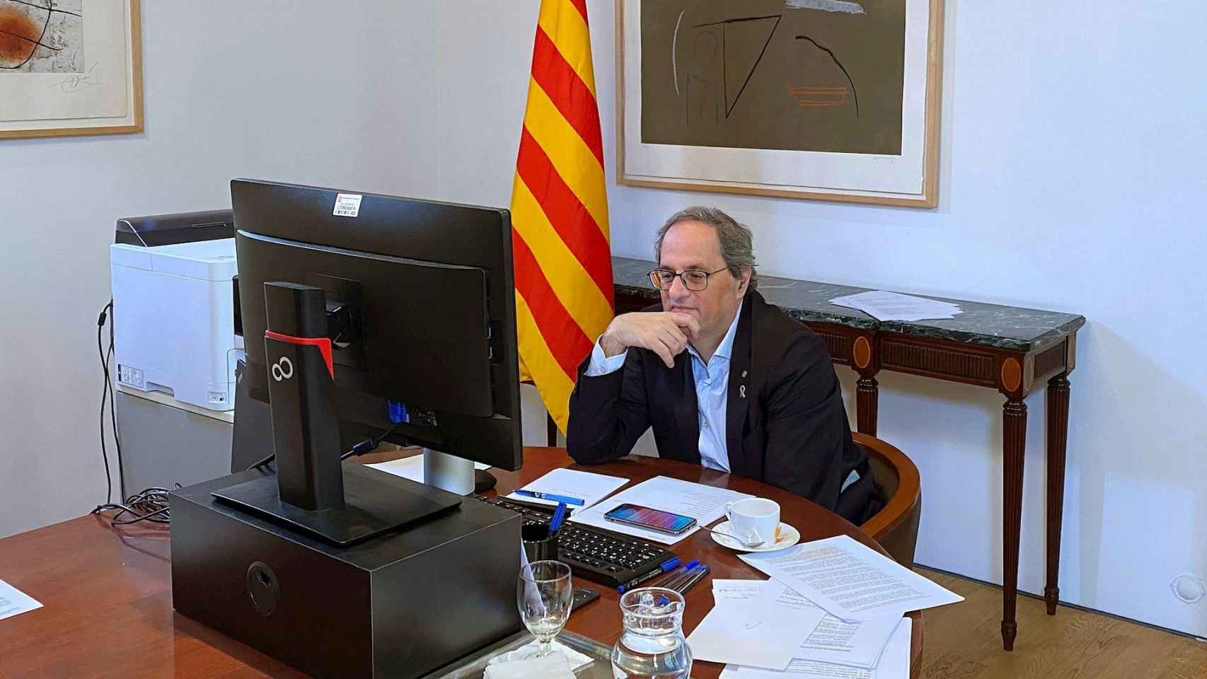 Torra, haciendo una videconferencia desde la Generalitat / EUROPA PRESS