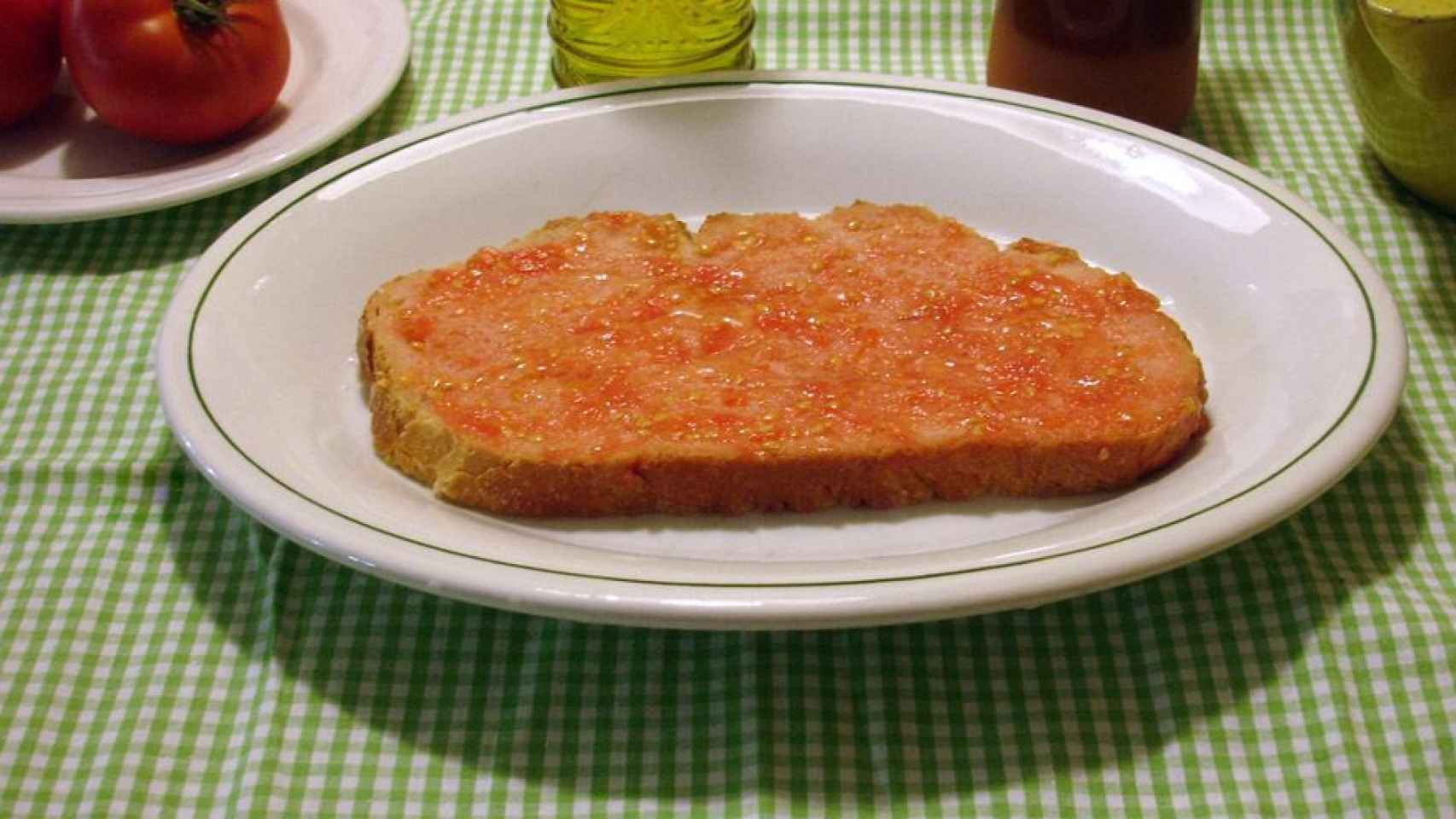 Una rebanada de 'pa amb tomàquet' en una imagen de archivo / CG