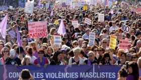 Imagen de archivo de una manifestación contra la violencia machista en Barcelona / EFE