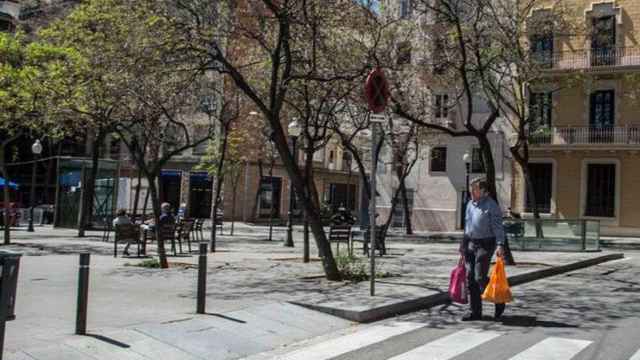 Plaza de Joaquim Pena, en el barrio de las Tres Torres de Barcelona, uno de los 14 más ricos de España