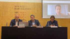 Los socios críticos contra Laporta debaten sobre la falta de transparencia en el Barça / CULEMANÍA