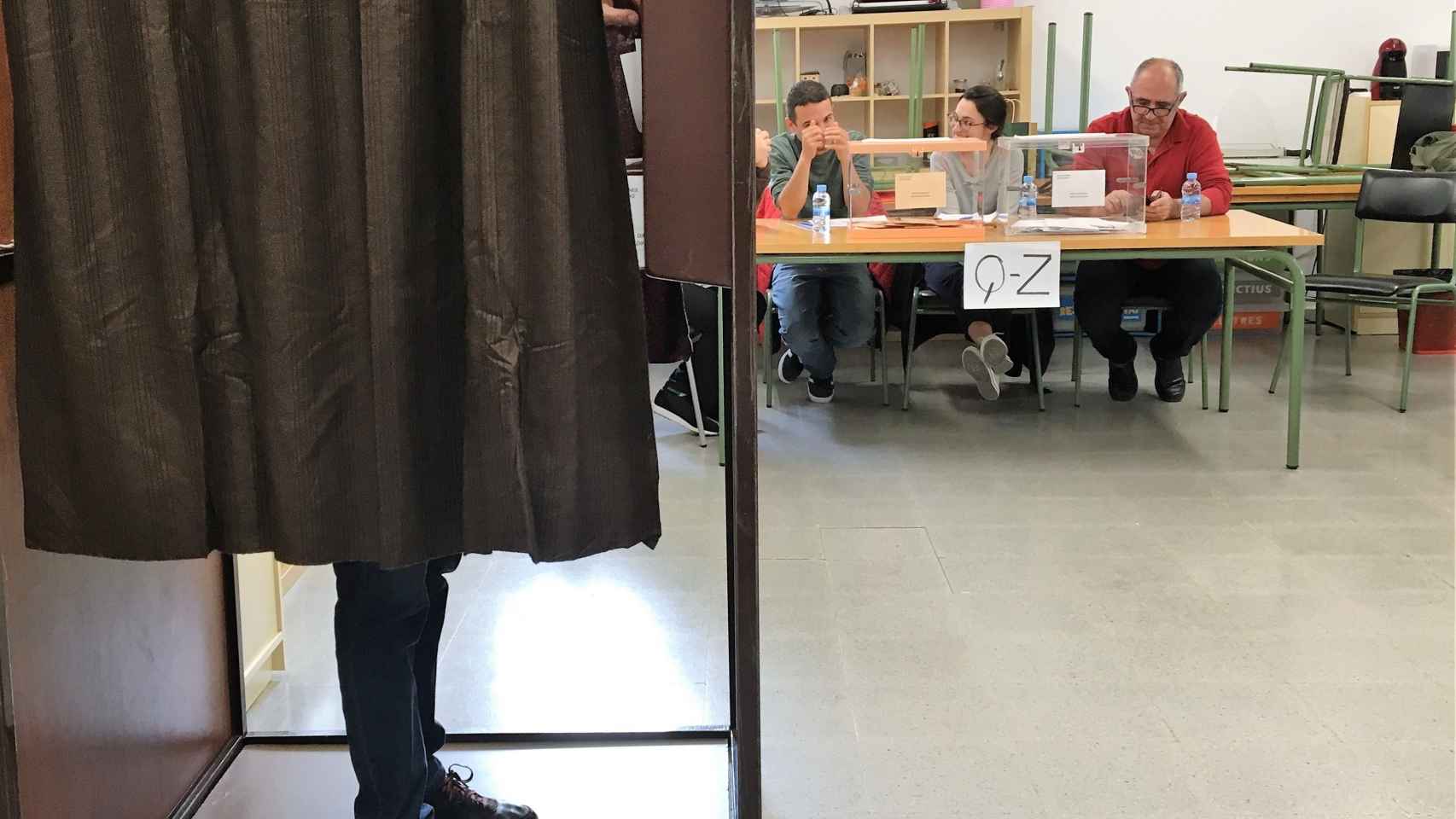 Colegio electoral en Barcelona durante las elecciones generales del 28 de abril de 2019