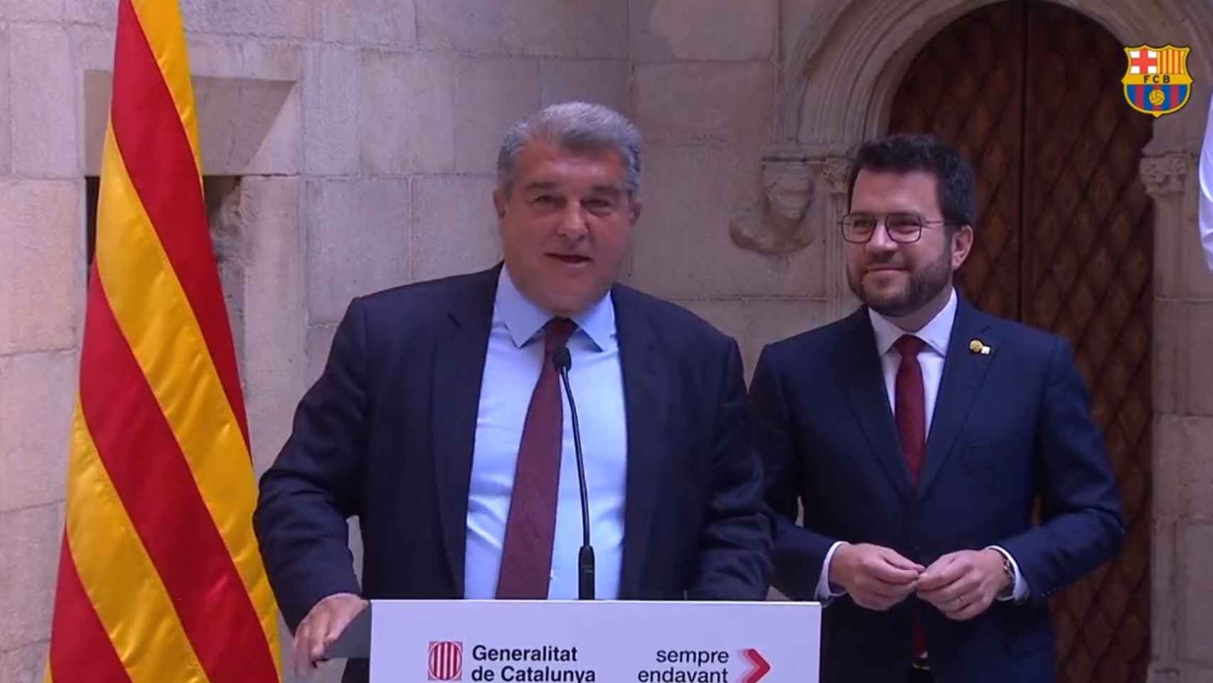 Joan Laporta habla en el Palau de la Generalitat junto a Pere Aragonès