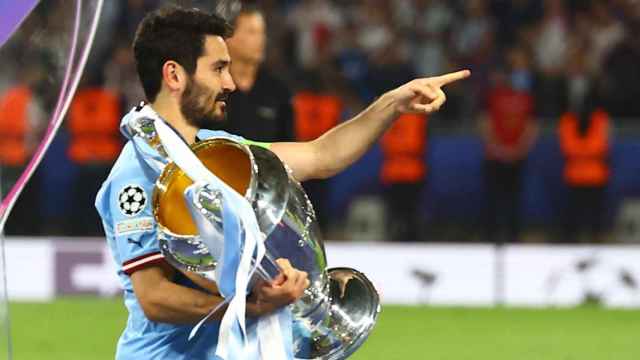 Gundogan levanta el trofeo de Champions League