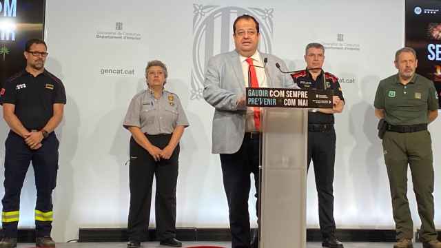 El 'conseller' de Interior Joan Ignasi Elena anuncia las medidas de seguridad para la verbena de San Juan