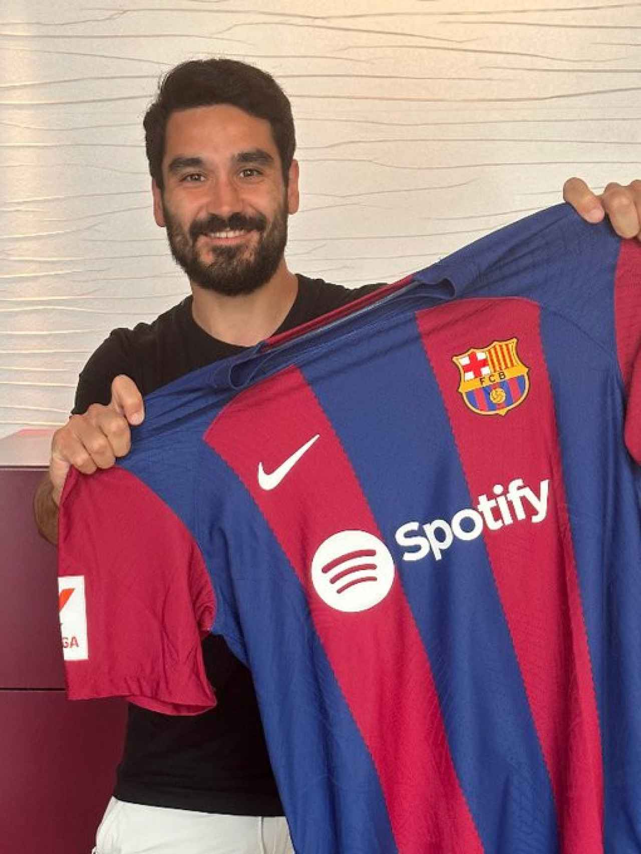 El Barça hace oficial el fichaje de Gundogan
