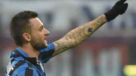 Brozovic celebrando un gol con el Inter