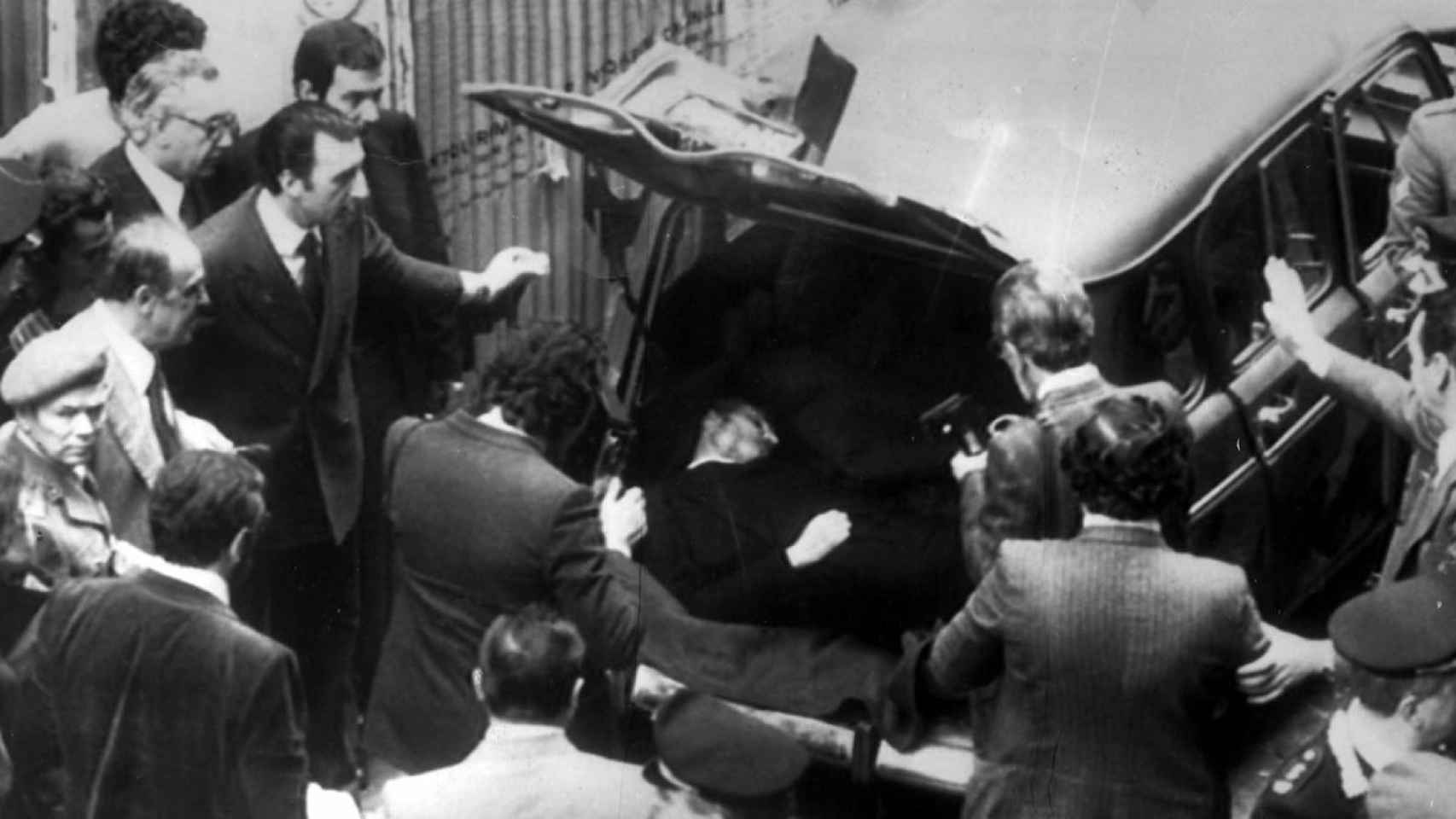 El cadáver de Aldo Moro apareció en un maletero, tras ser asesinado por las Brigadas Rojas (EFE)