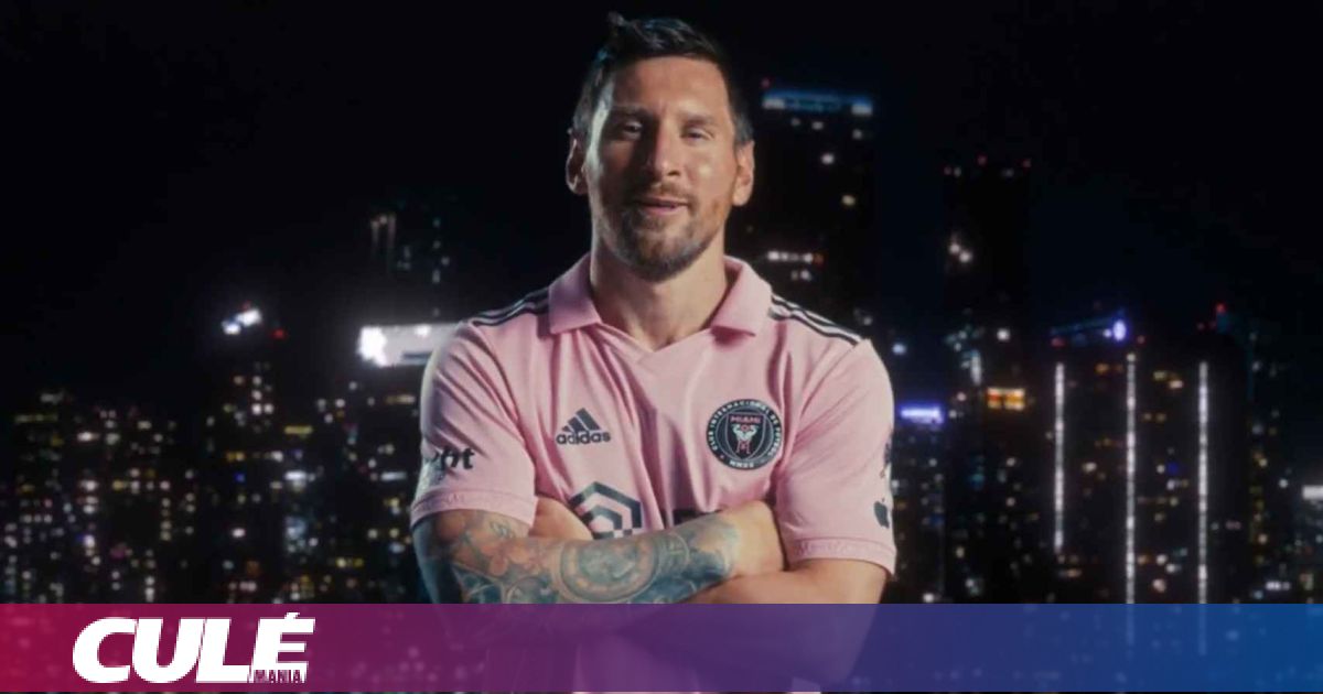Leo Messi officially poses with the Inter Miami jersey