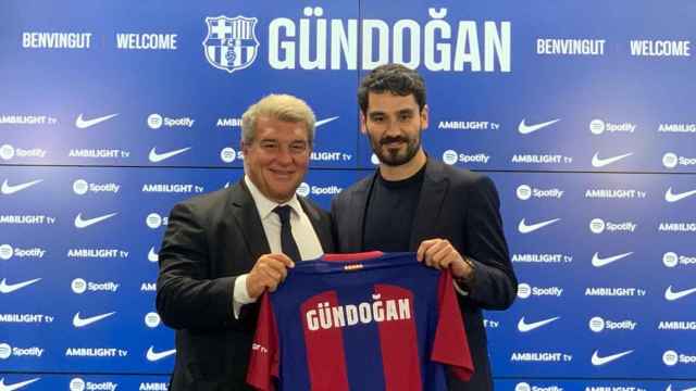 Ilkay Gundogan y Joan Laporta en la presentación del nuevo fichaje del Barça