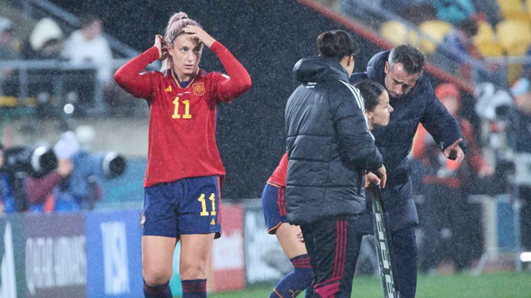Alexia Putellas, poco antes de ingresar al campo en el debut de España en el Mundial