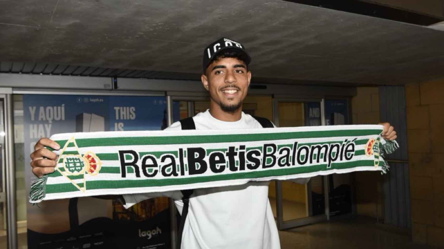 Chadi Riad confirma su fichaje por el Real Betis