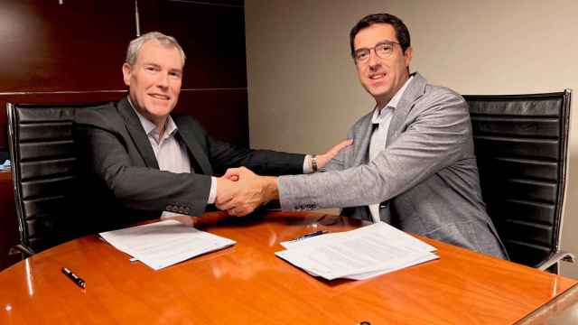 Firma del acuerdo de colaboración de Factorenergia con la Fundación Impulsa