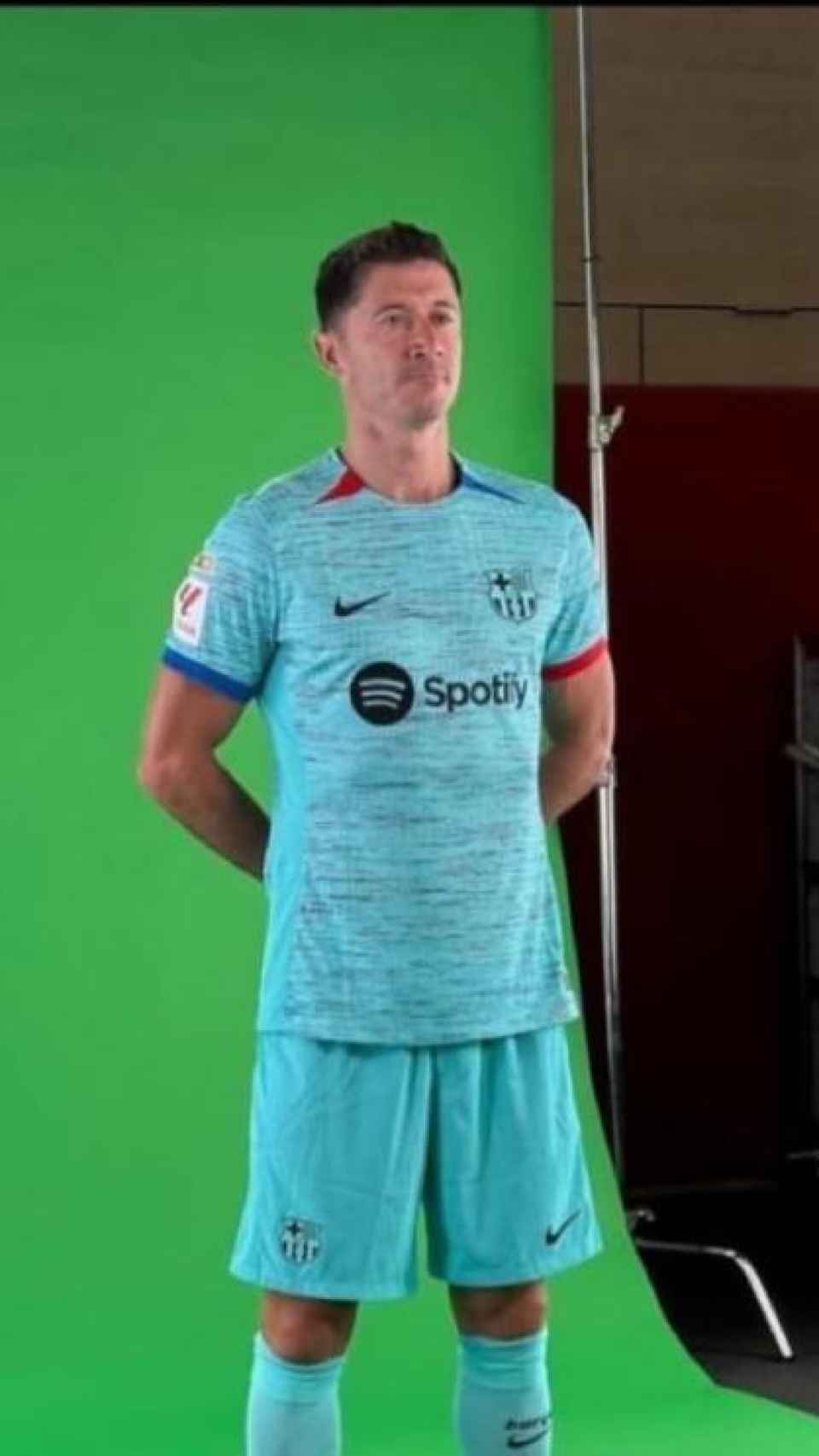 Imagen filtrada de Lewandowski con la camiseta del Barça