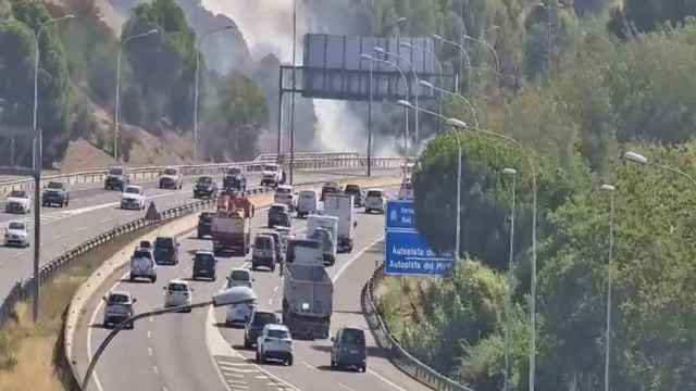 Retenciones en la AP-7 a su paso por Montmeló