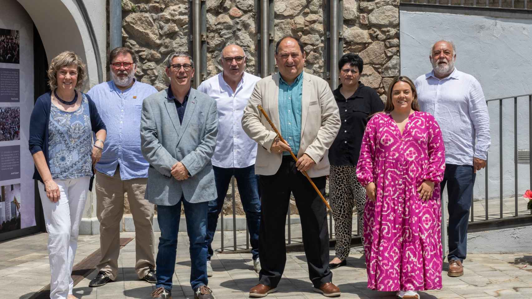 Grupo municipal de Entesa per Arbúcies. En el medio, el alcalde Pere Garriga