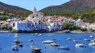 El pueblo costero más bello de Cataluña es una villa medieval de pescadores con playas de ensueño