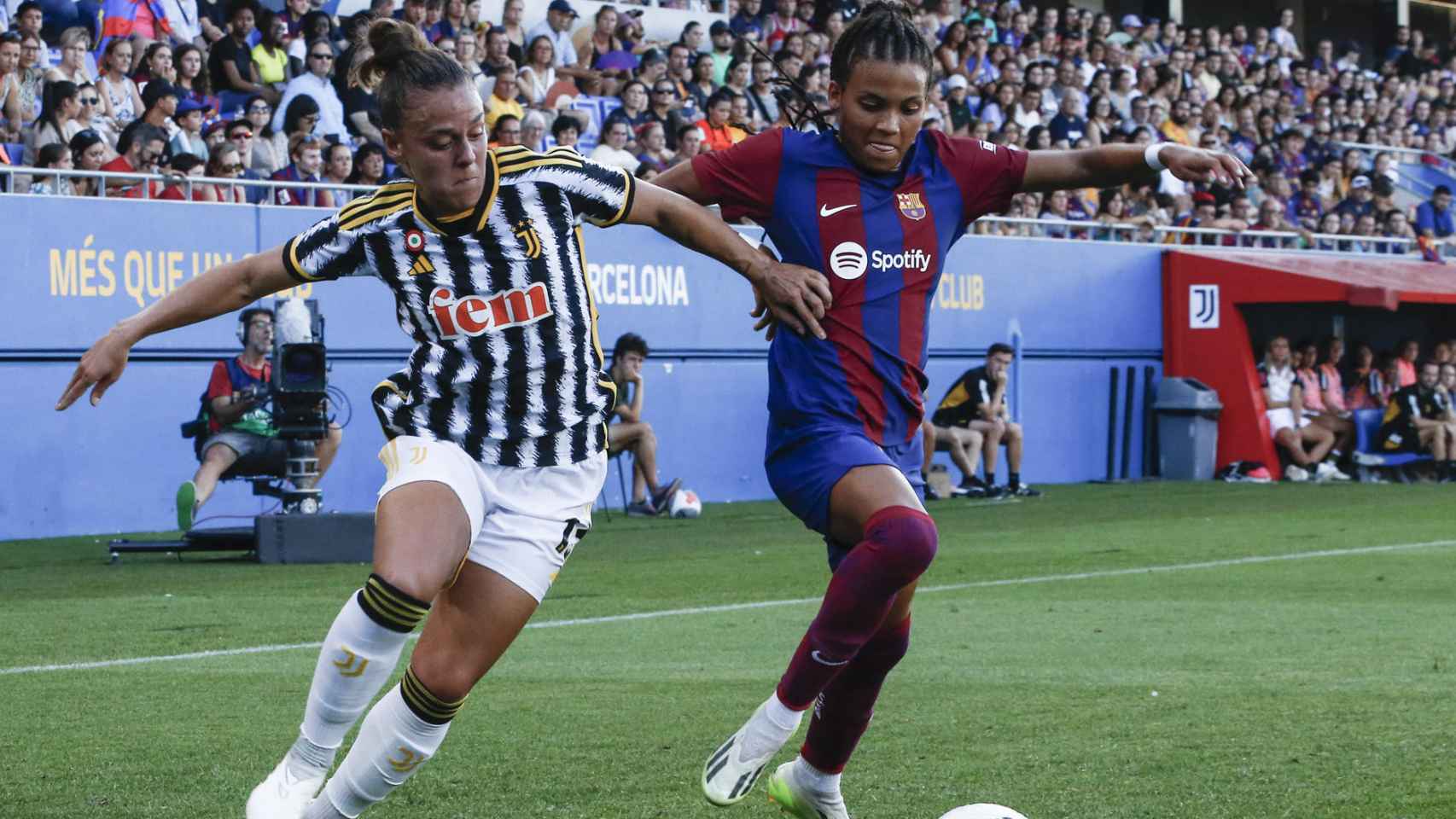 Vicky López, durante el Gamper femenino contra la Juventus