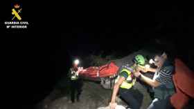 Imagen de la Guardia Civil durante el rescate del senderista fallecido