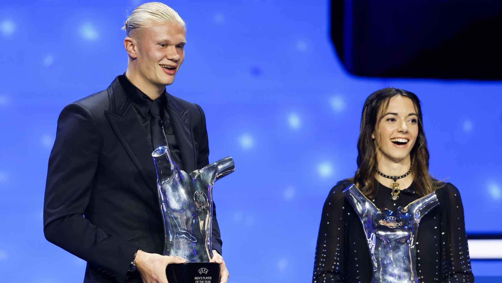 Erling Haaland y Aitana Bonmatí, mejores jugadores de la UEFA