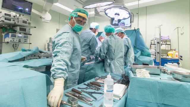 Imagen del Hospital de Palamós, uno de los que ganará capacidad quirúrgica