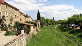 Monells