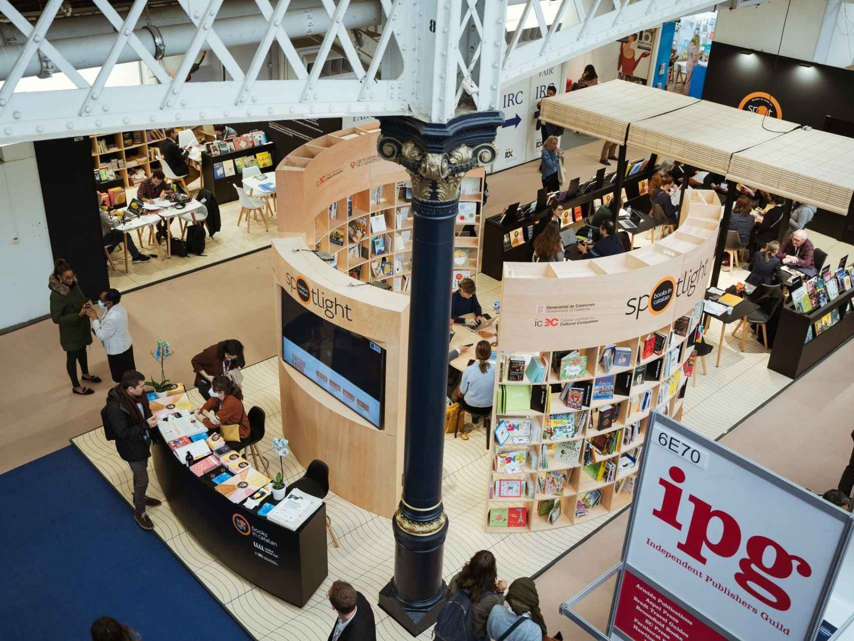 Expositor de la Generalitat en la London Book Fair de 2022
