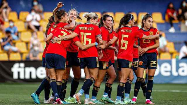 Las jugadoras de España, celebrando un gol en un torneo internacional