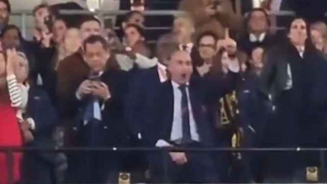 El bochornoso gesto de Luis Rubiales en la final del Mundial Femenino