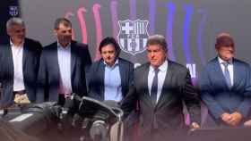 Joan Laporta junto a los directivos Soler, Barbany y Macià en la Premier de 'A New Era 2'