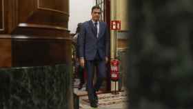 El presidente del Gobierno en funciones, Pedro Sánchez, a su llegada al pleno del Congreso, este jueves en Madrid