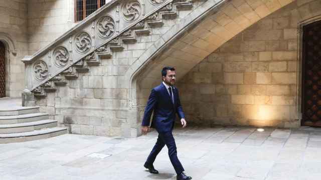 El presidente de la Generalitat de Cataluña, Pere Aragonès, se dirige a la reunión mantenida esta mañana en el Palau de la Generalitat con el presidente de Baden-Württemberg, Winfried Kretschmann