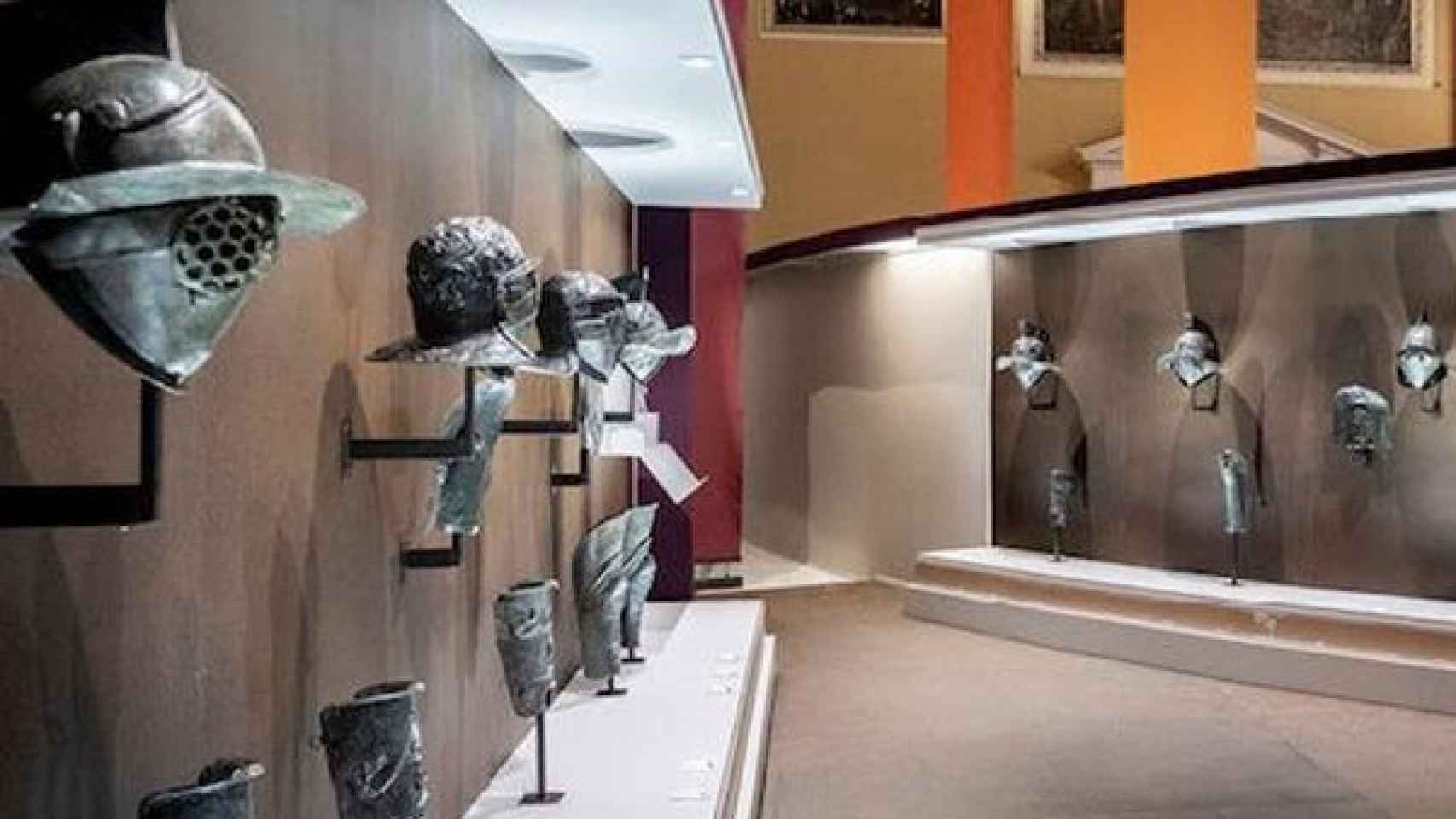 Objetos de la exposición sobre Pompeya del Museo Marítimo