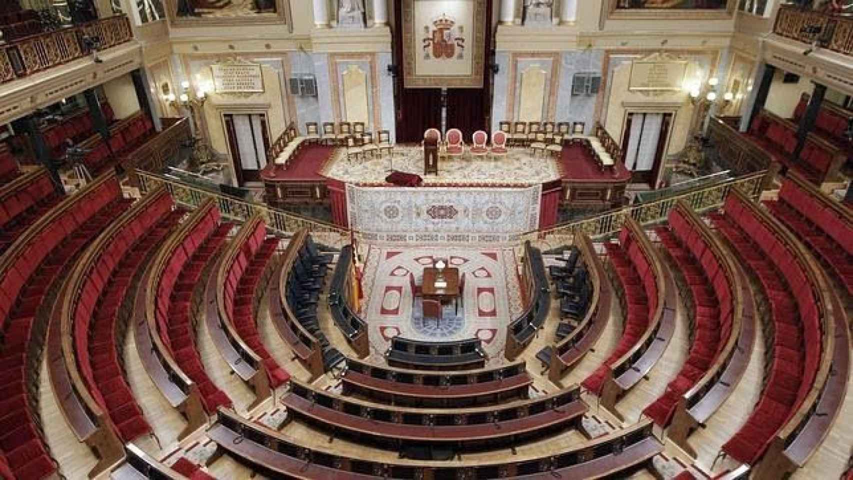 Vista aérea del Congreso de Diputados con las telas de Gancedo