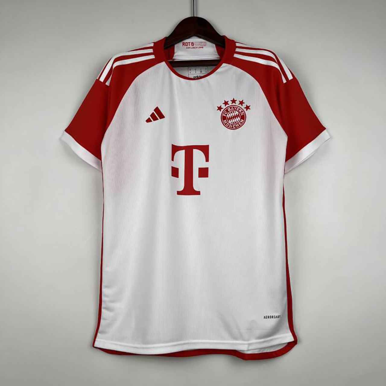 Camiseta oficial del Bayern 2023-24