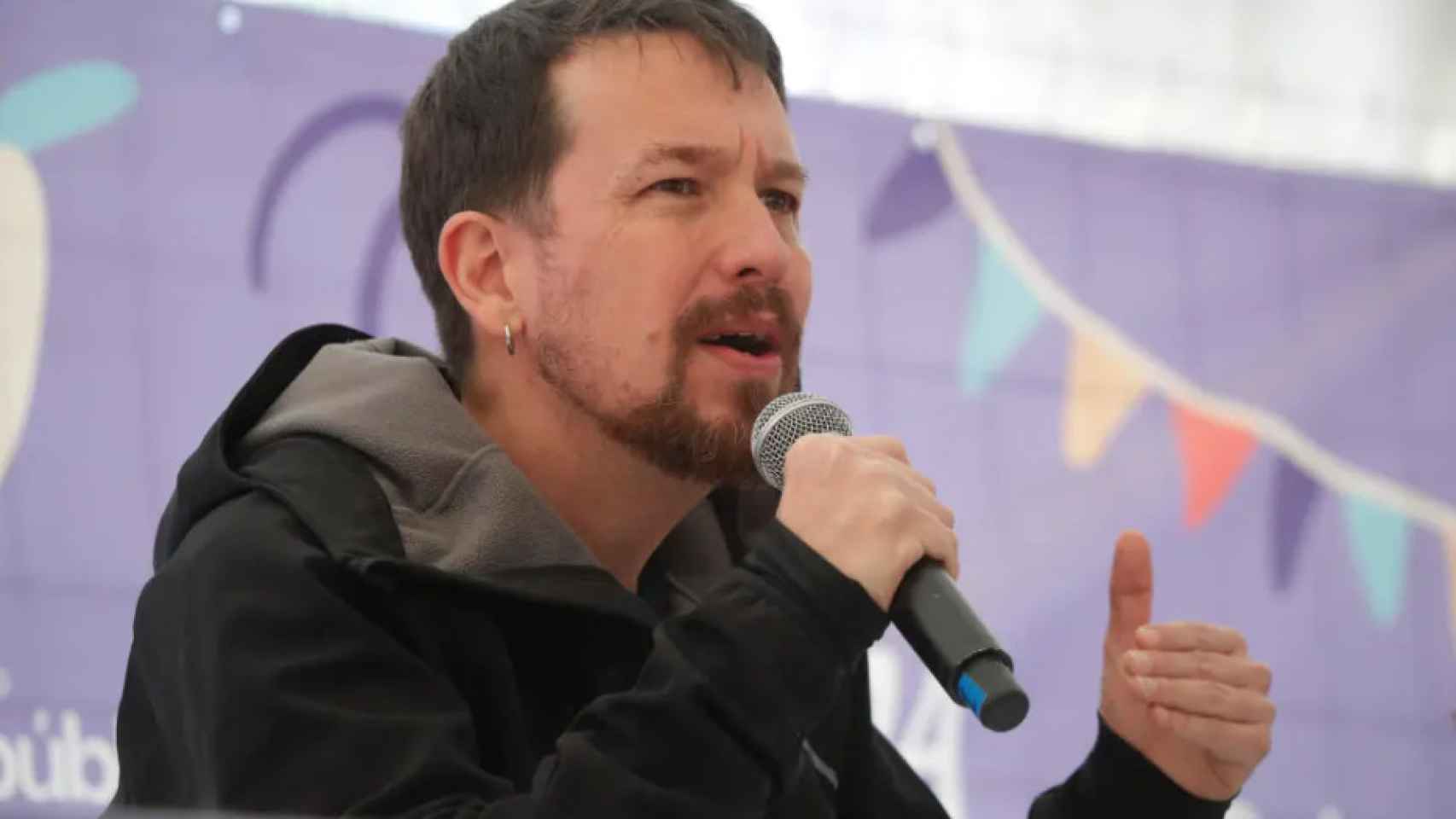 El exlíder de Podemos, Pablo Iglesias, interviene en la inauguración de la Fiesta de la Primavera, acto de precampaña de la formación morada en Zaragoza