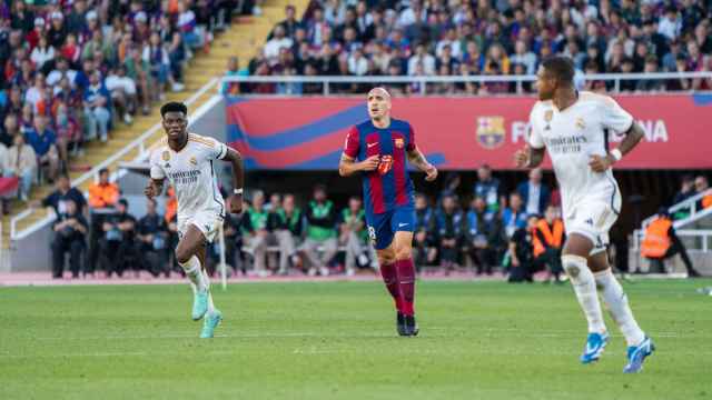 Oriol Romeu en el clásico Barça - Real Madrid