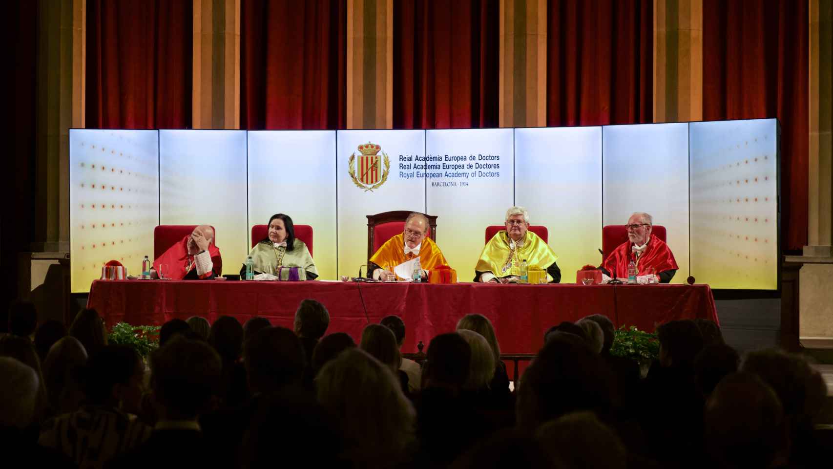 La Real Academia Europea de Doctores celebra una sesión en Foment del Treball por el ingreso de Josep Sánchez Llibre