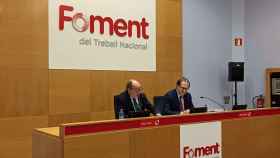 Jordi Casas (i.) y Jordi Alberich (d.) presentan la nueva agenda de debate del 'think tank' de Foment