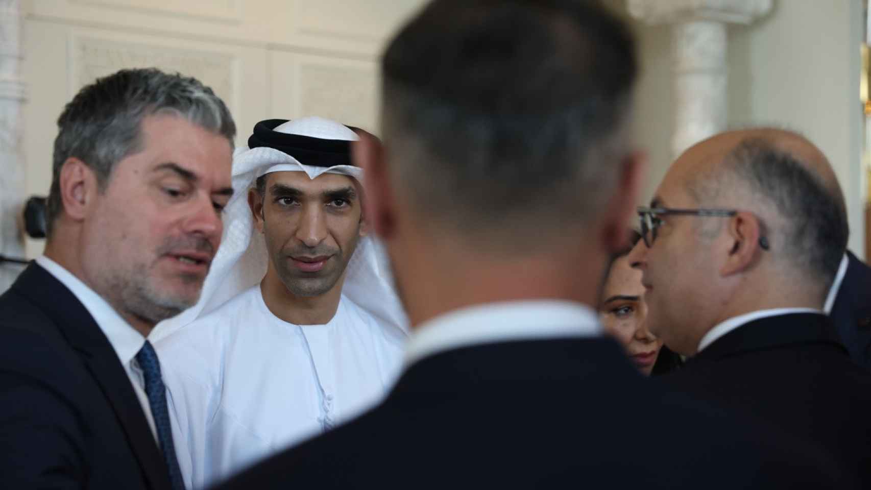 Un ministro emiratí en un encuentro de líderes de Oriente Medio en Abu Dabi
