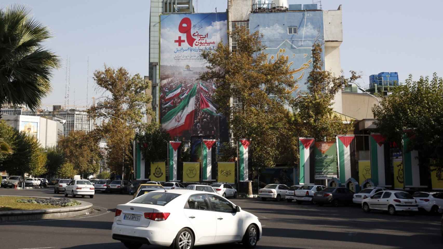 Una calle de Teherán, capital de Irán